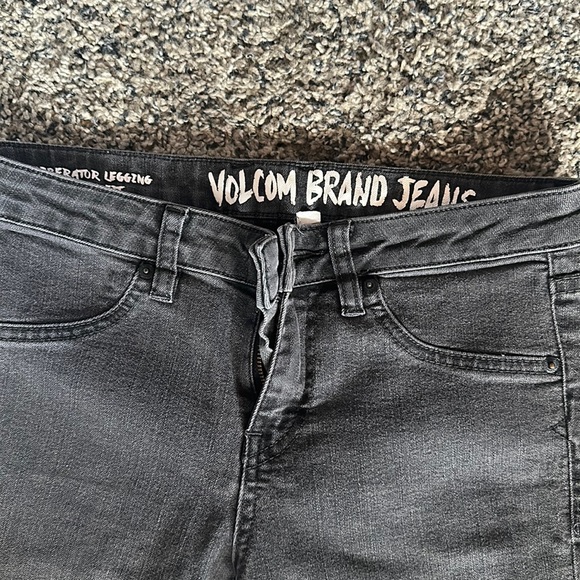 Volcom stretchy dark grey jeans - Picture 1 of 5